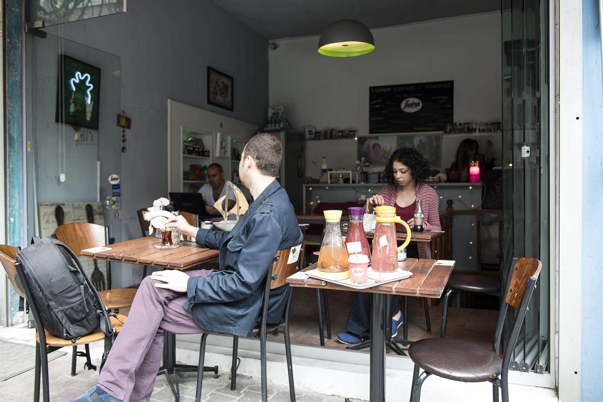 Cheers Midtown Hostel Istanbul Eksteriør billede